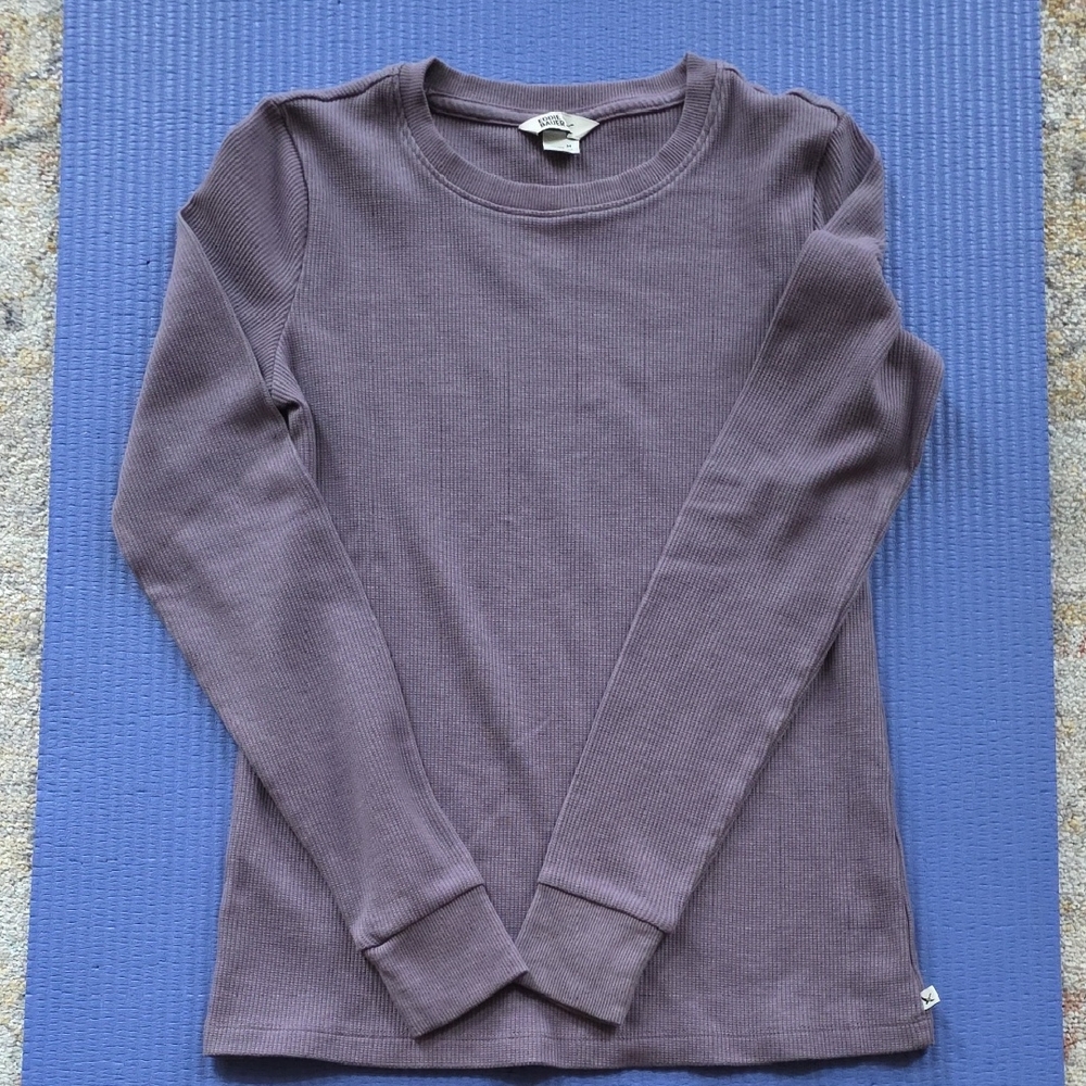 EDDIE Bauer Long-Sleeve Ribbed Top